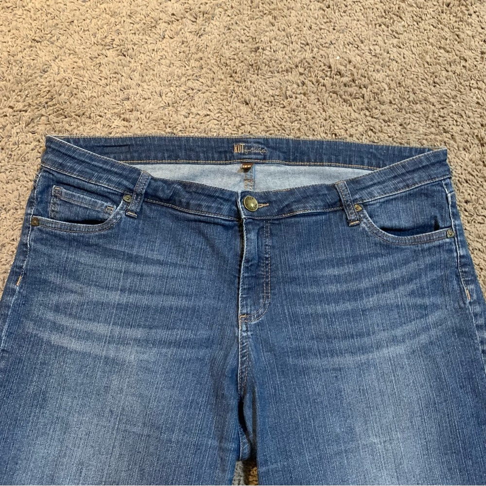 Kut from the Kloth Denim Jean Shorts 16W - Picture 2 of 9